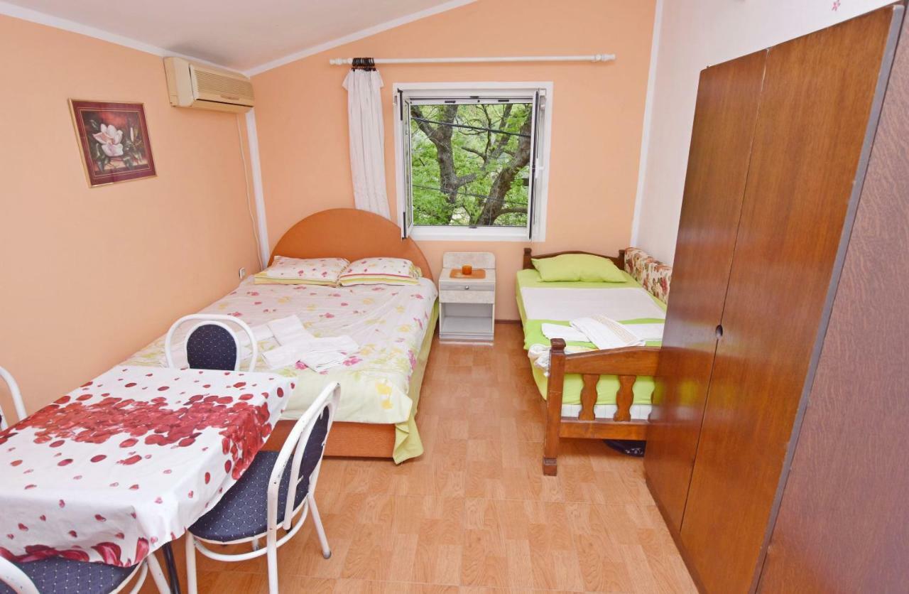 Apartments Siljak Petrovac Exterior photo